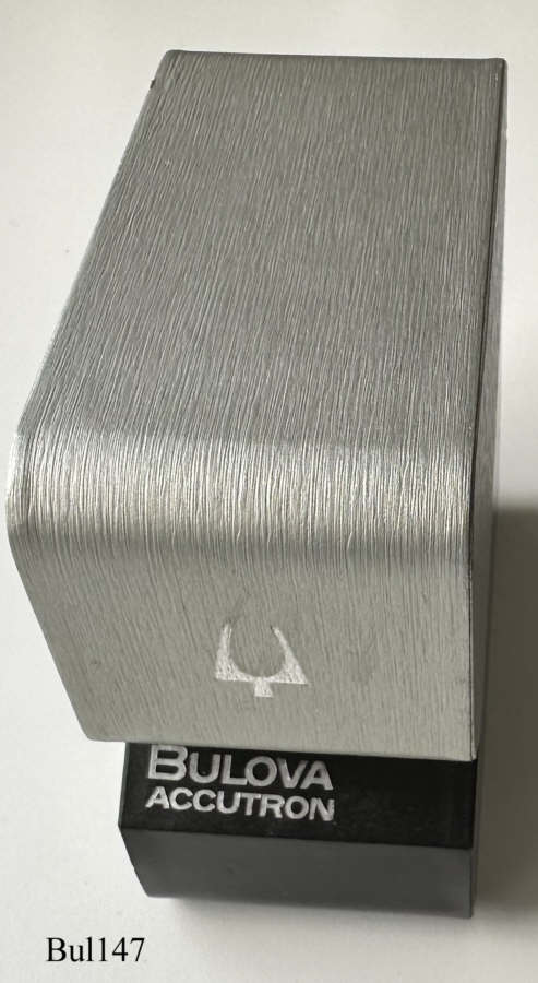 Bul147Bulova2183SilberC2